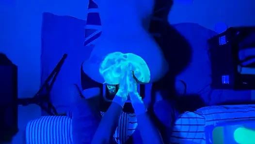 Fisting uv