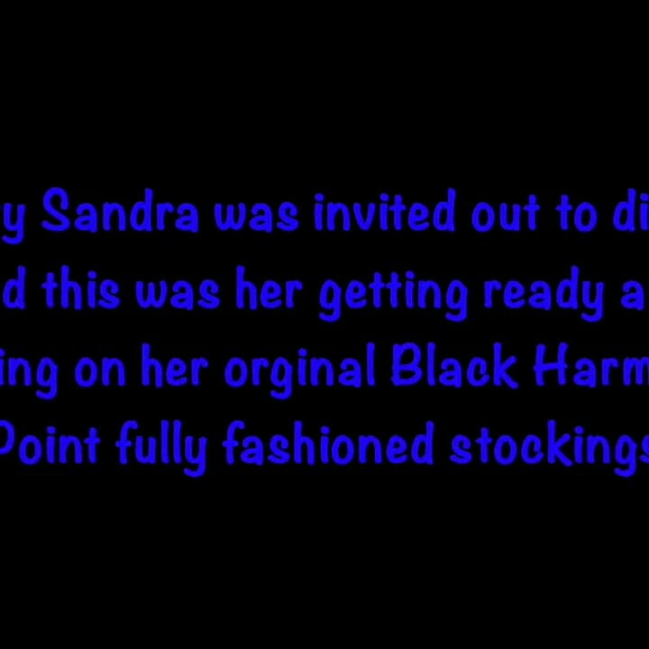 Vgq3 Aunty Sandra Getting Dressed