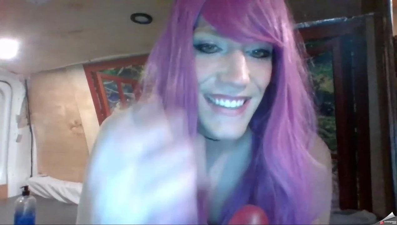 Beautiful shemale masturbating