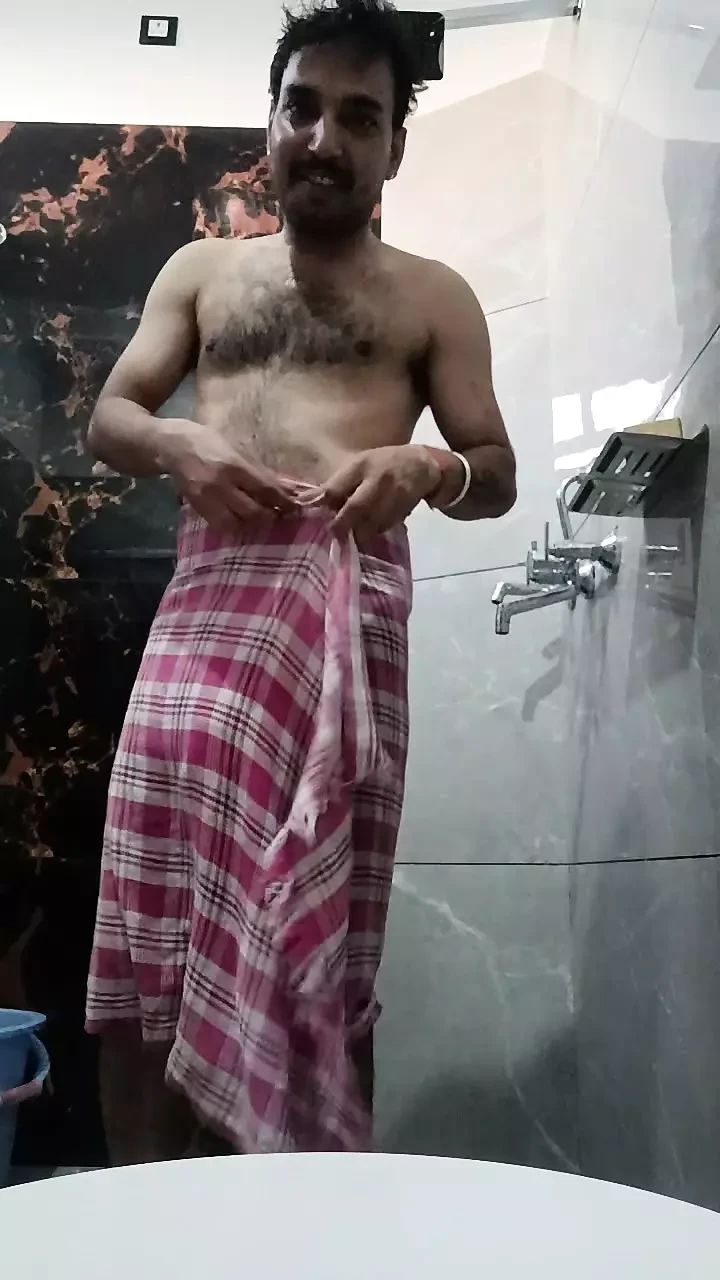 Indian daddy  enjoy masterbation with penis massage therapy