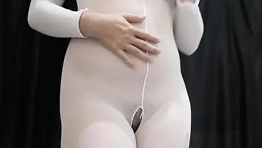 Indian girl with a plump ass fails to fuck because she has already orgasmed 10 times