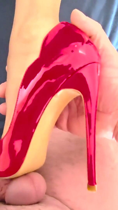 My wife taunts me in red stilettos while wearing long boots over her arms, and calls her bizarre ritual Boot-Cross-Relief, 36. | Clip 2