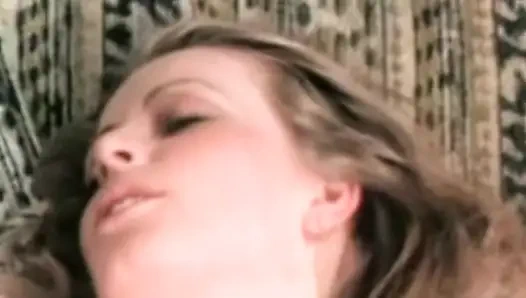 Классическое приключение с киской Jade