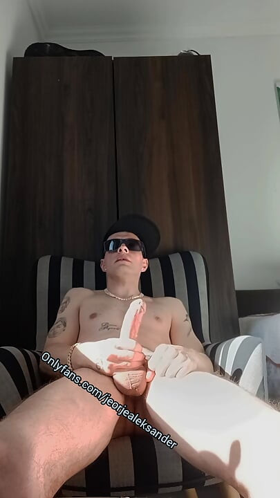 Jacking e gemendo ao sol