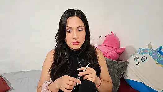 Asmr- roleplay pacarmu potong rambutmu
