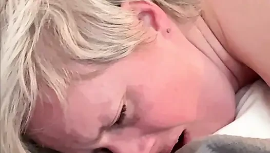 Horny MILF Can’t Resist A Good Fucking
