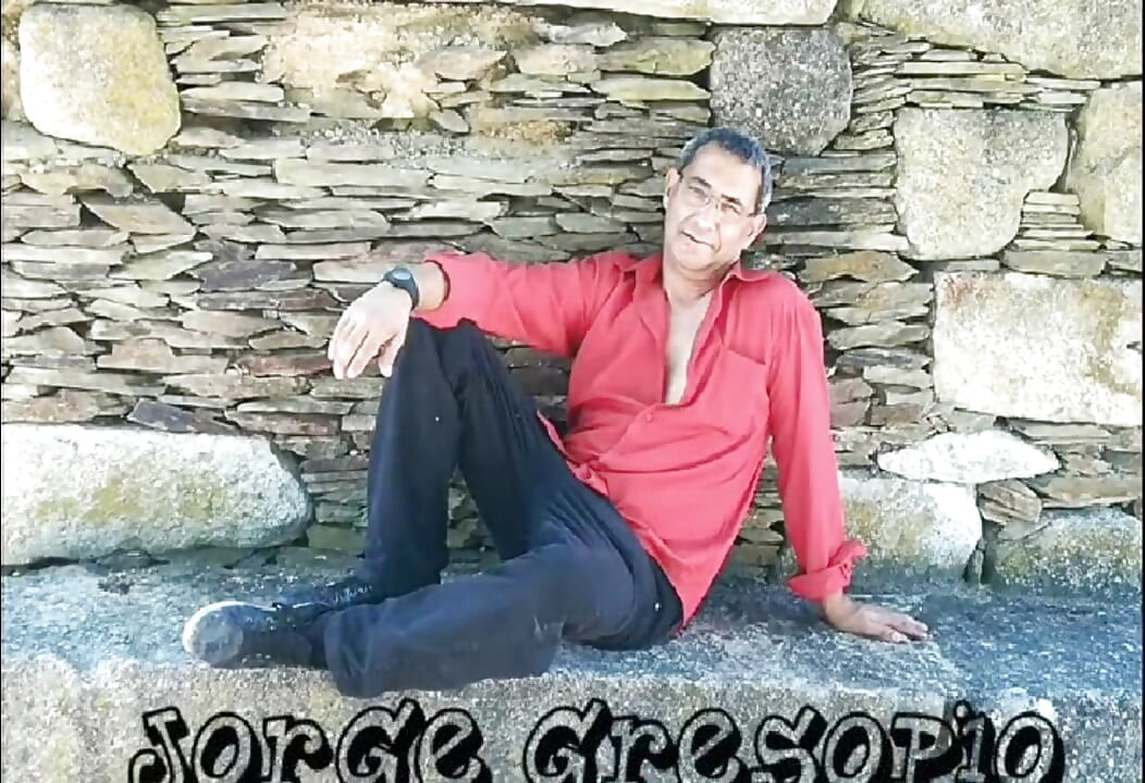 Worshipping the Feet of My Lord 2