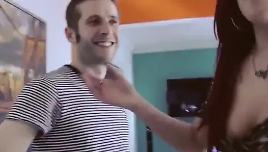 100% Realität Vyxen Steel HD