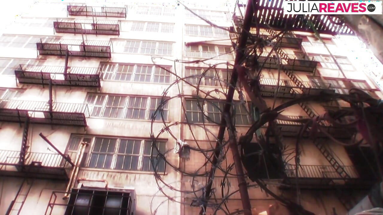 Horny Lady Shows Her Lover the Best of Her Body