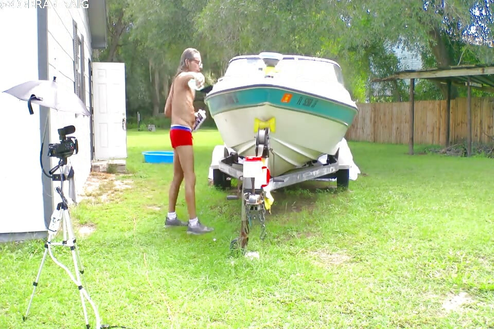 9-22-26 SHORT SHORTS NICE AZZ TIME LAPSE FINISH RESTORATION REDNECK BOAT POOL.