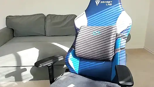 Boşal benimle o sabah odunuyla ilgilen