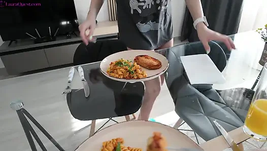 Perfekte freundin erfahrung, deine nymphomanin besitzt dich für einen ganzen tag (POV)