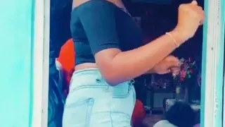 sexy girl dance in sexy way - what an ass