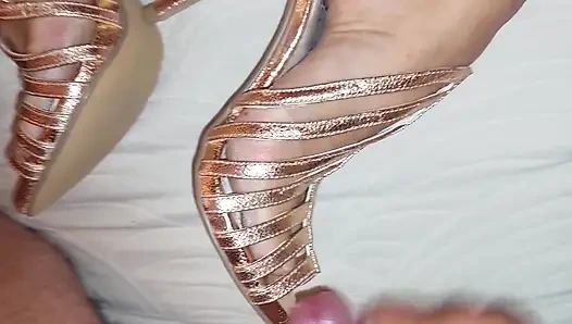 Selena's Feet Worship and Posing in Heels