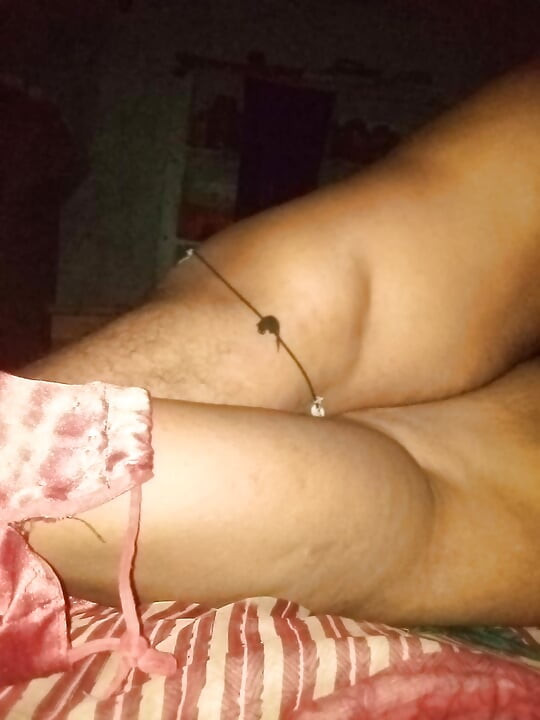 Bhabi ne baiya ke bal saf kiye fir chudai ki