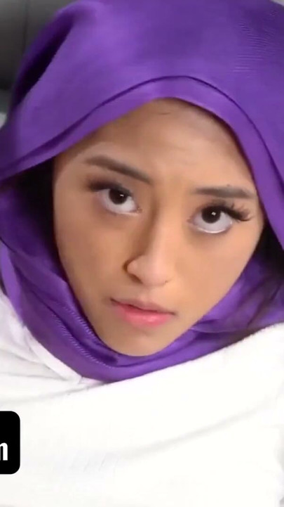 Hijab Hookup - Muslim Girl Alexia Anders Pleasures Her Boyfriend And Makes Him Cum On Her Arab Pussy | Clip 3