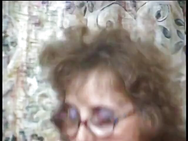 Spex gilf wearing stockings gets her hairy pussy fucked