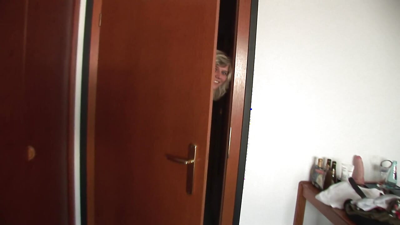 Busty blonde dildoing her pussy in solo action