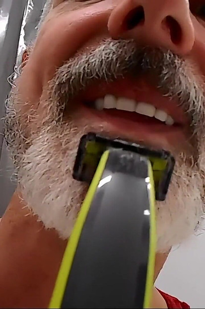 Teaching You to Shave - Daddy Giant 8
