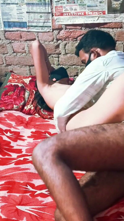 Desi Bhabhi Ki Chudai Video Indian Nanga Kar Diya Phir Maine Uski Bra Ko Khula Diya Phir Chudai Video India | Clip 3