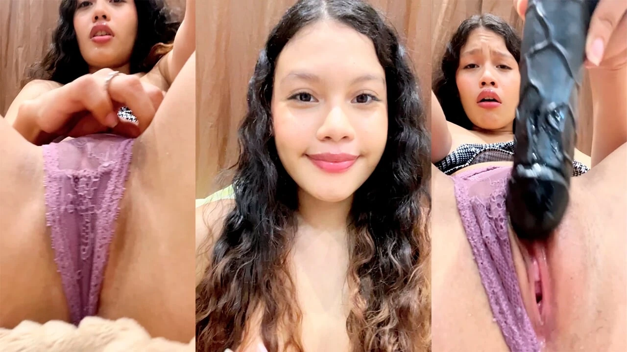 饥渴少女只是想要鸡巴插入她紧致的阴户