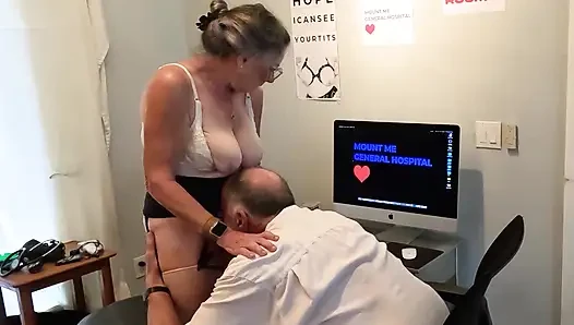 Amelie R. Moreau, MD FACS