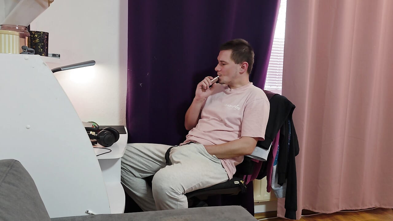 Horny Straight Guy Masturbates His Big White Cock While Watching Porn – Ends with a Cumshot