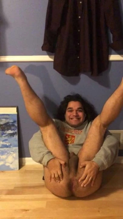 Dan the slut likes to show off