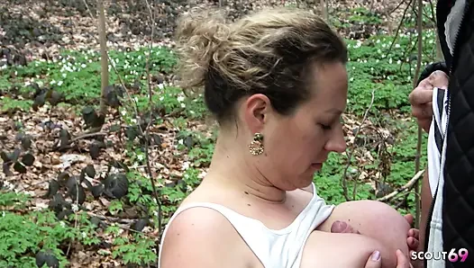 Boy Seduce German Curvy BBW Mature Kathy Deep to Suck His Dick at Public Place