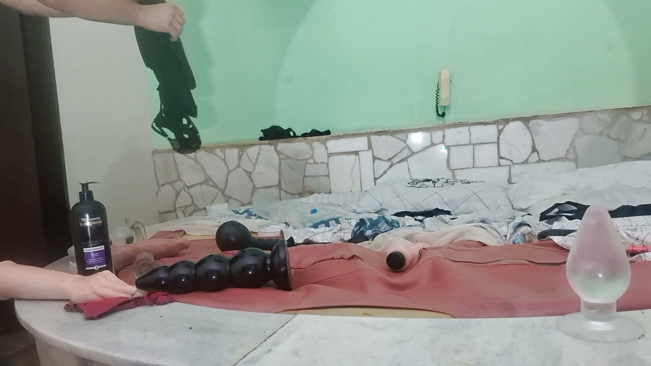Amateur anal dildos uncut video