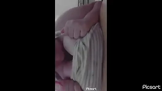 Tittenfick auf dildo-zusammenstellung