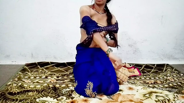 Indian desi padosan bhabhi hard fucking video devar ne apni padosan bhabhi ke muh me land daal diya