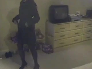 UK Indian Stripping 1