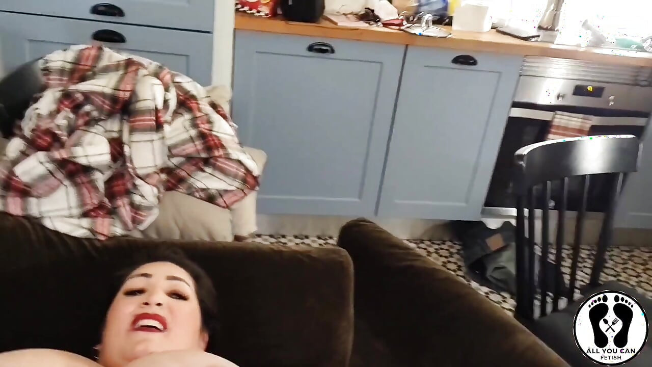 BBW Trying on Haul Lingerie Ends in an Amazing Threesome