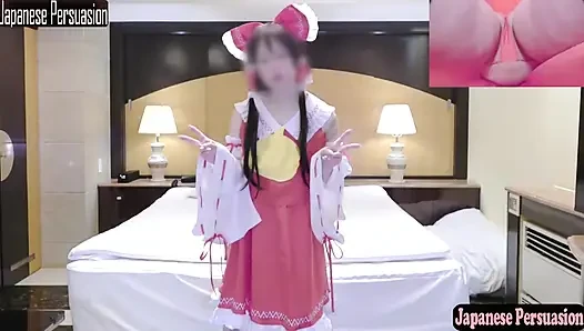 Schlankes, downer style spiel-mÃ¤dchen, Cosplayerin zeigt wieder ihren ruhigen Charme als Reimu-Schrein-jungfrau 2