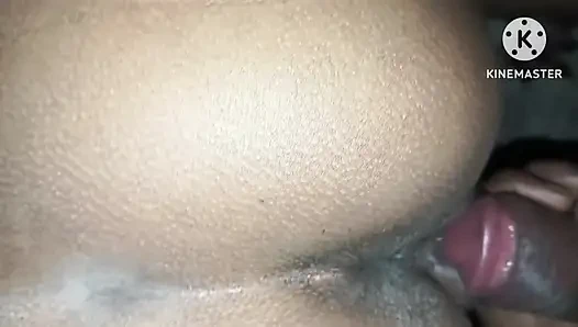 Сезон 200. Бхабхи с большими сиськами сбрасывает свое молоко на член бойфренда