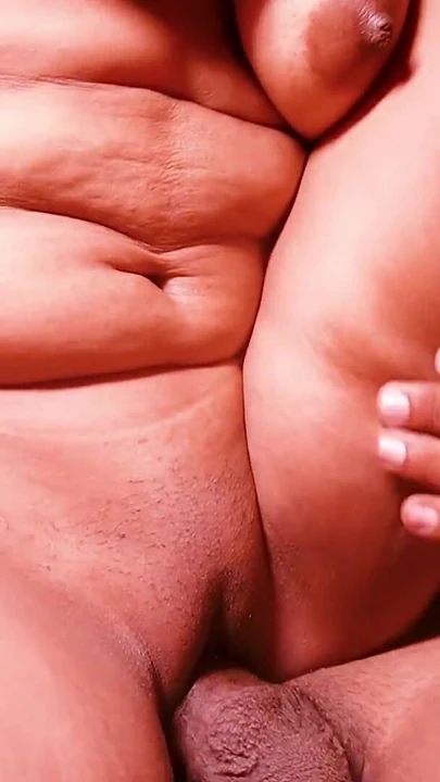"내 섹시한 섹시한 이복 여동생이 고통스러운 Extremo 엉덩이 따먹기, 그녀의 젖탱이는 존나 뜨거웠다"
