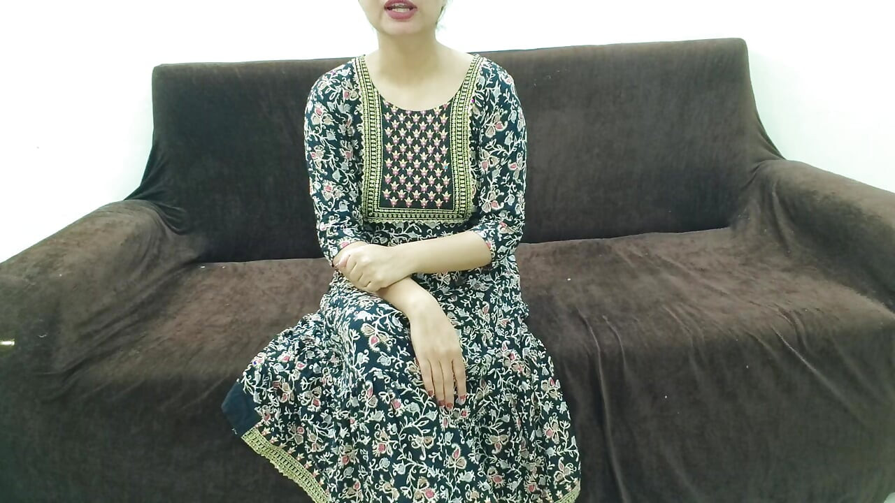 Indian Saara Teach Step Brother Viral Video Hindi Audio Sara Is Teaching Her Step Brother What Kind of Bras and