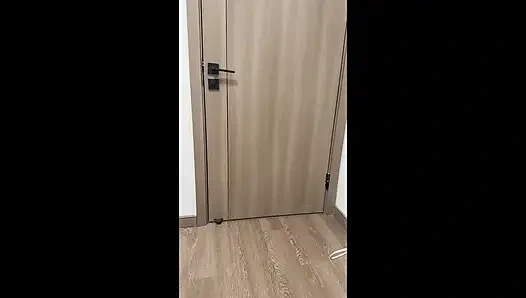 Играя с другими и, наконец, играется с, часть 1