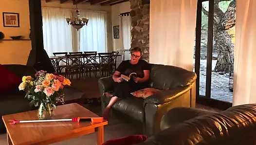 Caged - The chronicles of a life at her feet