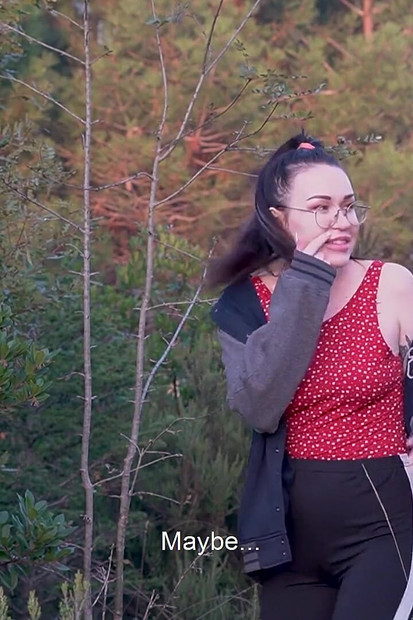 Dala se cizinci při běhání v parku