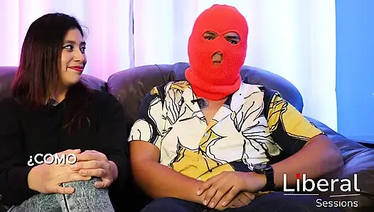 ISTRI LANGSING HOT DIENTOT DI GANGBANG, SUAMINYA HADIR