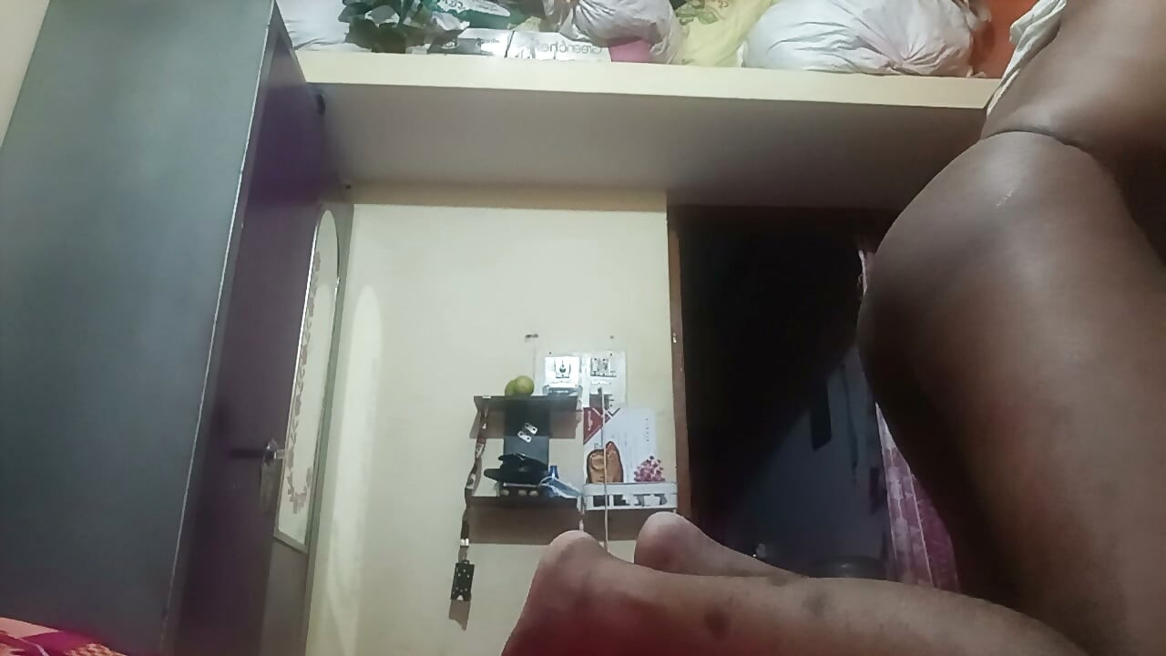 Maje ke saath land se krim nikal rahi hai