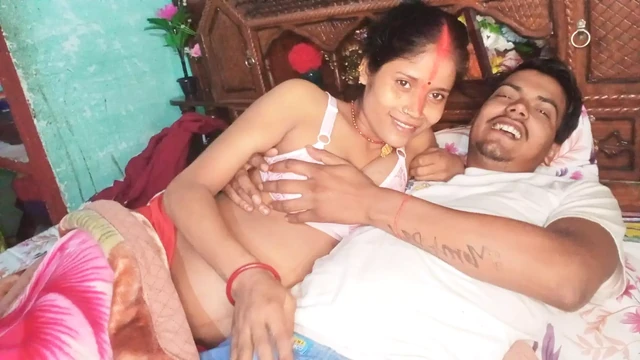 Rinki, my wife caught my land and sucked it a lot, Indian housewife