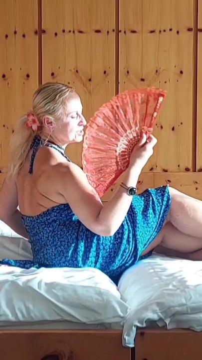 Selenas posering, sexspel i klackar