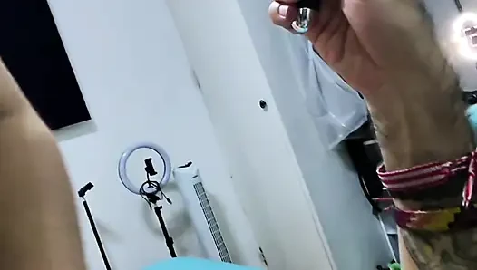 Jangan menonton karena Anda akan datang terlalu cepat.