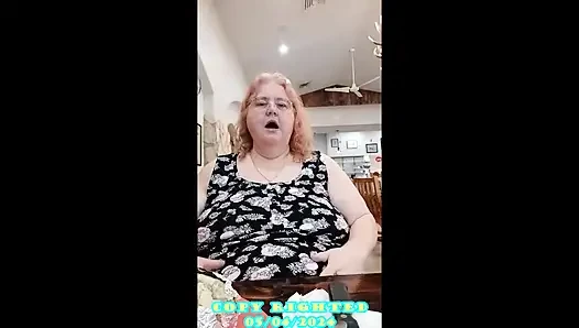 Nv karides akşam yemeği belches yiyor