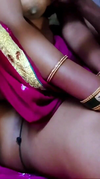 Desi village dehati bhabhi ke chut chat ke devar lund bur me ghusa ke pregnant kiya.ganv ke hot jawan pregnant aunty… | Clip 1