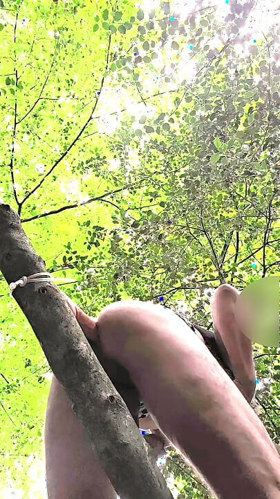 Kurvasta Sissy na odmorištu A45 čeka tvoj kurac