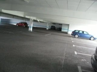 im Parkhaus ...